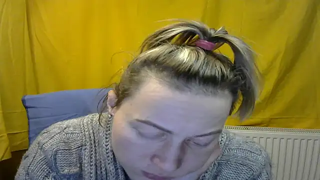 wLESLYMOSw online show from 02.17.25