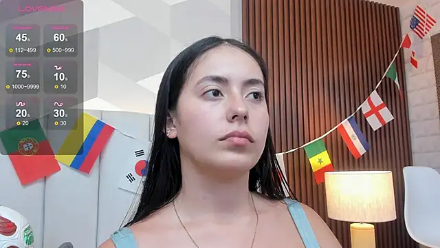 Snapshot of Julietasantos__ chatting on 06.11.26 Julietasantos online show from 06.11.26