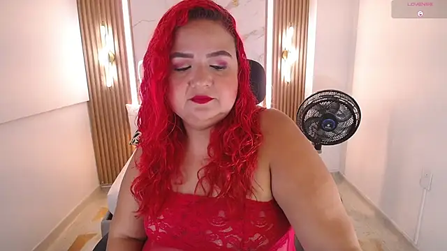 Snapshot of Mariana_Rojas chatting on 06.25.26 Mariana Rojas online show from 06.25.26