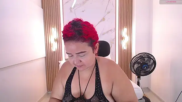 Snapshot of Mariana_Rojas chatting on 07.11.26 Mariana Rojas online show from 07.11.26