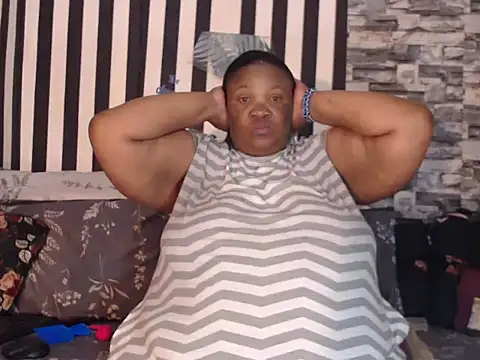 BigHotMatureXx online show from 09.18.25