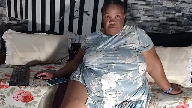 BigHotMatureXx online show from 03.10.26