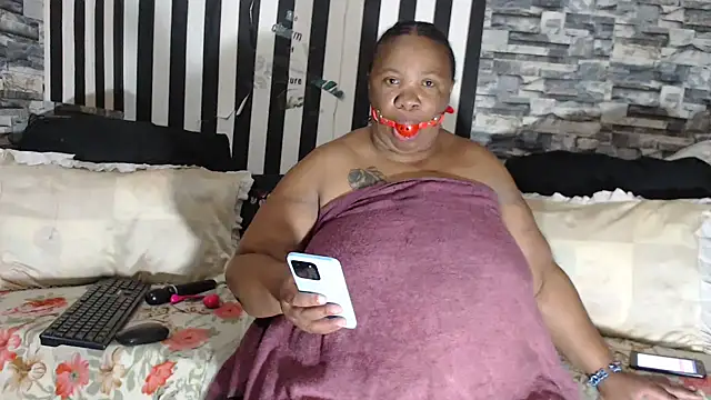 BigHotMatureXx online show from 03.17.26