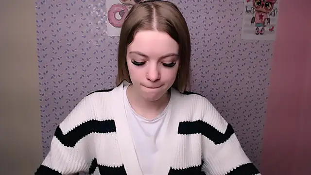 AliceFlirtt  online show from 01.06.25