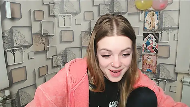 AliceFlirtt  online show from 02.15.25