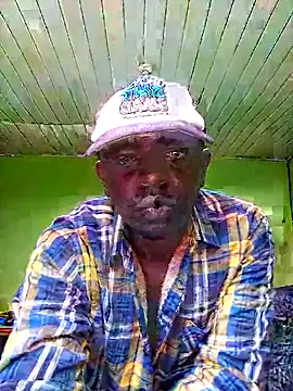 Snapshot of Bigswitdick chatting on 02.16.25 Bigswitdick online show from 02.16.25