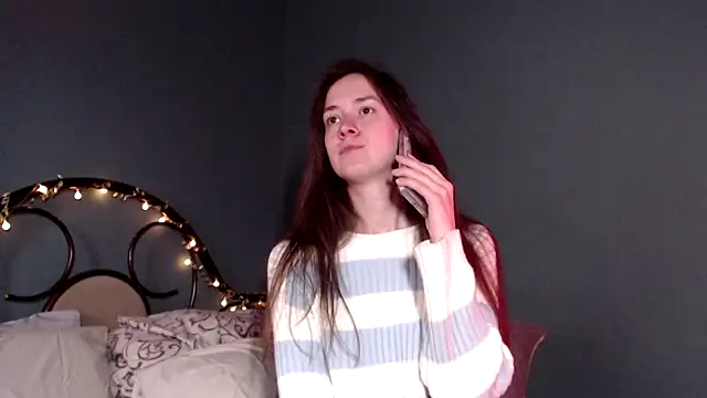 Snapshot of wow__kelly chatting on 05.16.26 wow kelly online show from 05.16.26