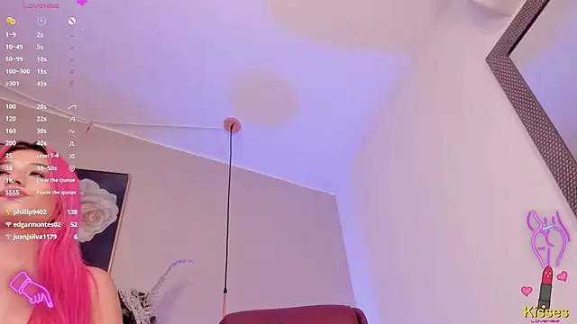 Emma Thompsson online show from 12.29.24