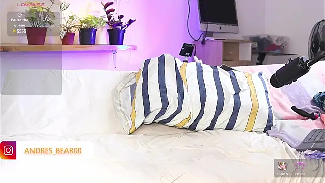 Little Bear00 online show from 03.16.25