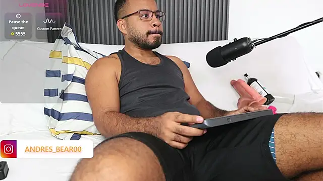 Little Bear00 online show from 10.11.25