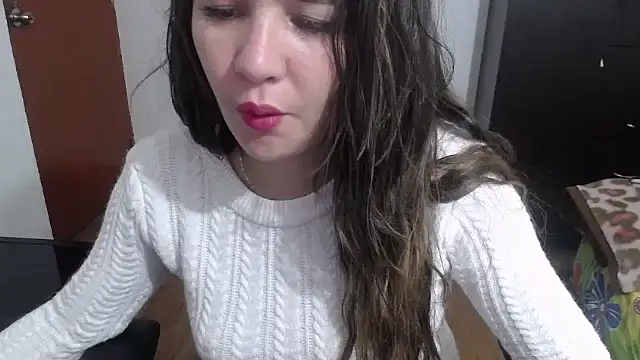 Luna girlhot  online show from 03.03.25