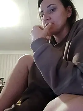 emeli moon online show from 11.02.25