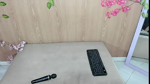 jenelotizz06 online show from 05.04.26