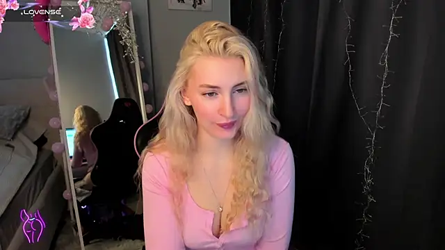 Kimmy powell online show from 05.03.26