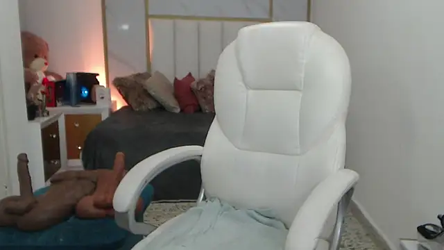 Snapshot of annita_cooper_ chatting on 02.26.25 annita cooper online show from 02.26.25