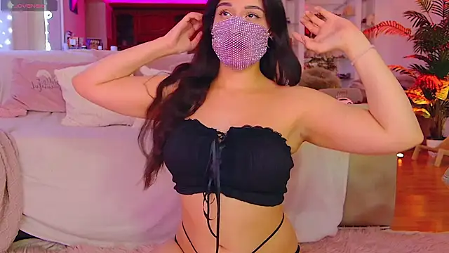 Snapshot of the_sabenna chatting on 03.04.26 the sabenna online show from 03.04.26