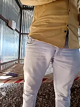 Snapshot of Kartik_bbc_indian chatting on 12.15.24 Kartik bbc indian online show from 12.15.24