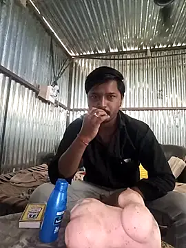 Snapshot of Kartik_bbc_indian chatting on 11.12.25 Kartik bbc indian online show from 11.12.25