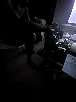 Snapshot of PlasticSurface727 chatting on 11.11.25 PlasticSurface727 online show from 11.11.25