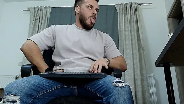 juliusmasters online show from 10.03.25