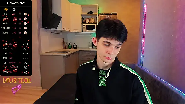 Aaron Boom online show from 11.30.25