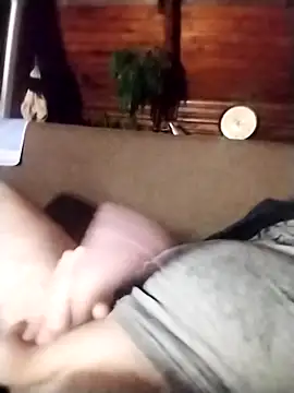 tomee83 online show from 11.24.25