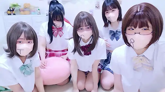 841 yayoi online show from 05.05.26