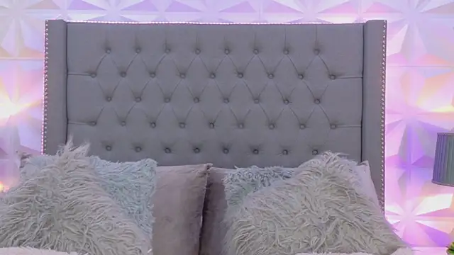 sarah salis  online show from 12.20.24