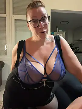 darkmoonsubmissive online show from 06.25.26