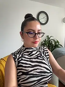 sukhakunis1 online show from 06.18.26