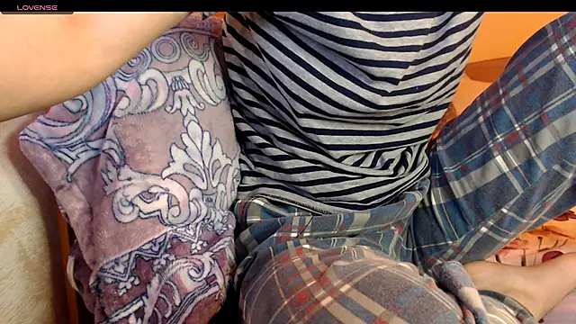 Snapshot of Perversdemlni chatting on 02.21.25 Perversdemlni online show from 02.21.25