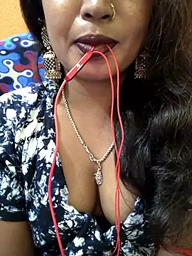 Snapshot of jasss-11 chatting on 11.23.25 jasss-11 online show from 11.23.25