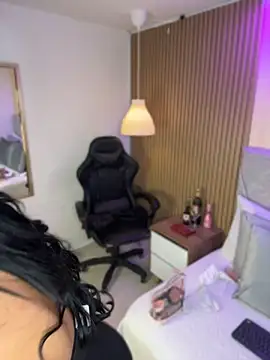 Dakota diaz  online show from 05.14.26