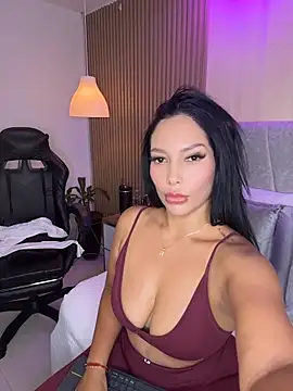 Dakota diaz  online show from 05.24.26