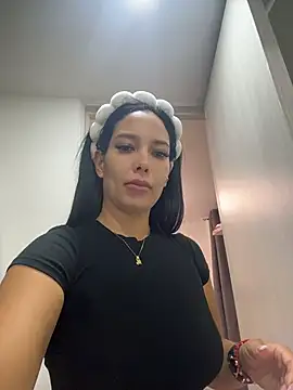Dakota diaz  online show from 05.31.26