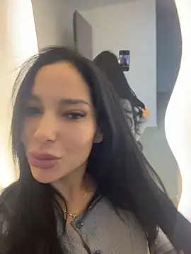 Dakota diaz  online show from 06.14.26