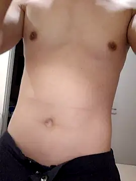 Snapshot of ori6 chatting on 01.04.25 ori6 online show from 01.04.25