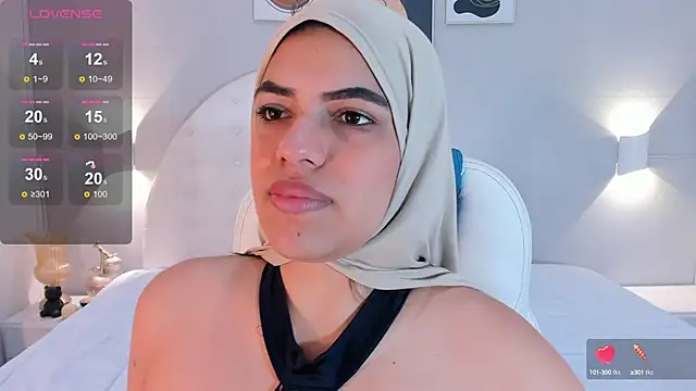 Umarani  online show from 01.11.25