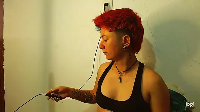 tomboyblue online show from 01.16.25