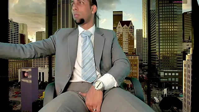 Snapshot of Paolo_johnson chatting on 03.03.25 Paolo johnson online show from 03.03.25