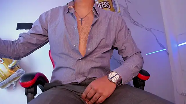 Snapshot of Paolo_johnson chatting on 09.26.25 Paolo johnson online show from 09.26.25