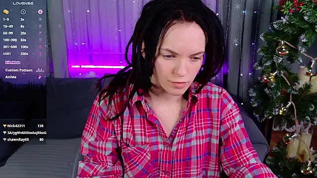 Snapshot of CoreyJane chatting on 12.21.24 CoreyJane online show from 12.21.24