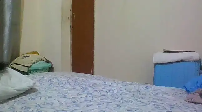 Snapshot of sexy_vivvy chatting on 03.01.25 sexy vivvy online show from 03.01.25