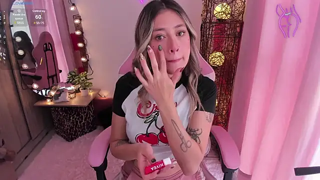 violet ch online show from 01.30.25