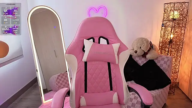 violet ch online show from 12.17.25