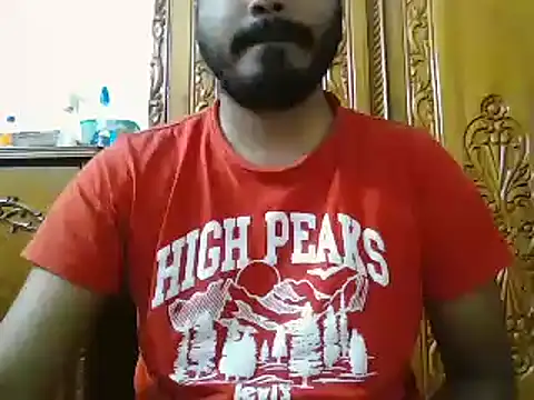 Snapshot of desiboyasif chatting on 12.21.24 desiboyasif online show from 12.21.24