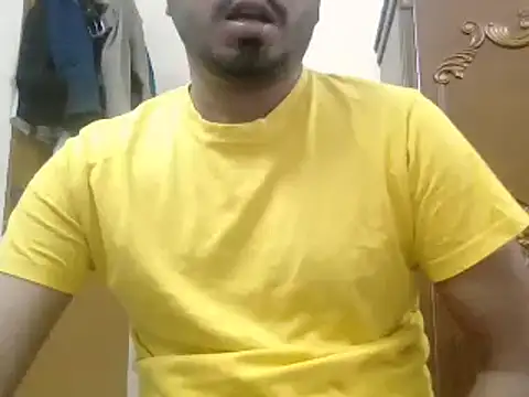 Snapshot of desiboyasif chatting on 09.27.25 desiboyasif online show from 09.27.25