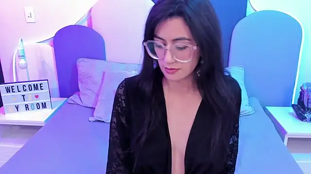 SophieGomez22 online show from 02.07.25