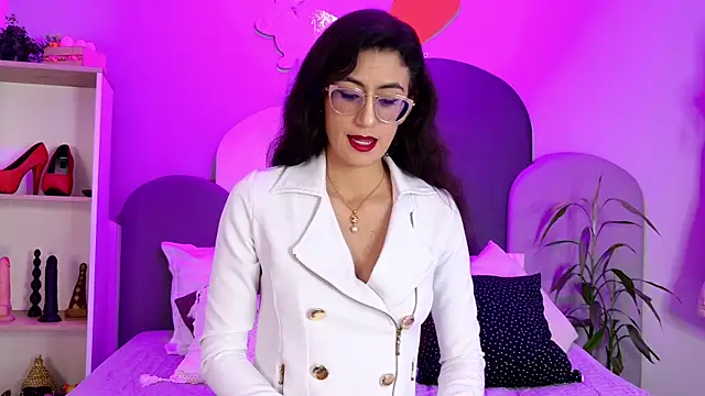 SophieGomez22 online show from 04.19.26