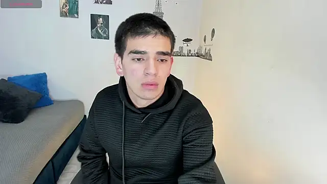 Snapshot of Ares_Johnson chatting on 12.24.24 Ares Johnson online show from 12.24.24
